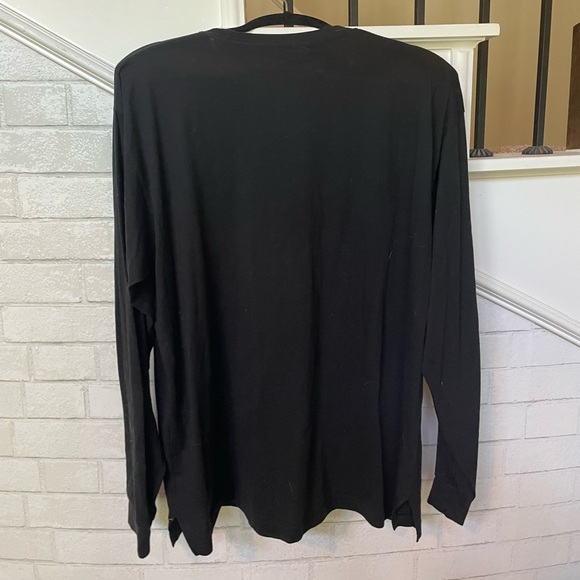 Victoria secret long sleeve tshirt size large - Picture 3 of 3